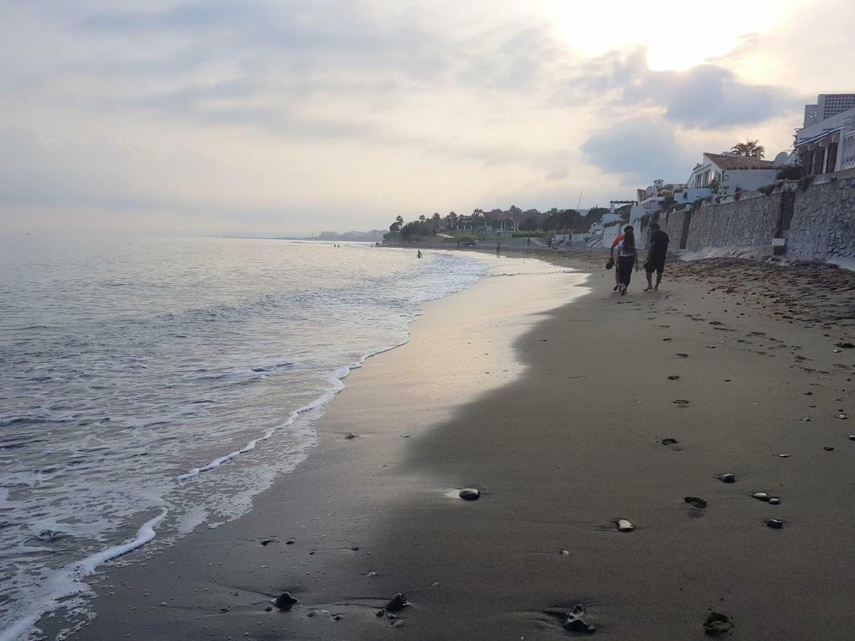 Adosado Junto Al Mar Villa Estepona Kültér fotó